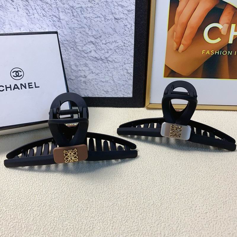 Loewe Hair Grab Clip 12lyx3 (8)